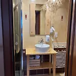 Jodla Jacuzzi&sauna Habitación en casa particular