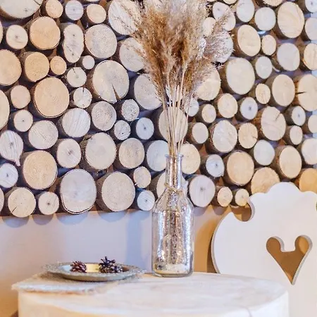 Jodla Jacuzzi&sauna Pansiyon *